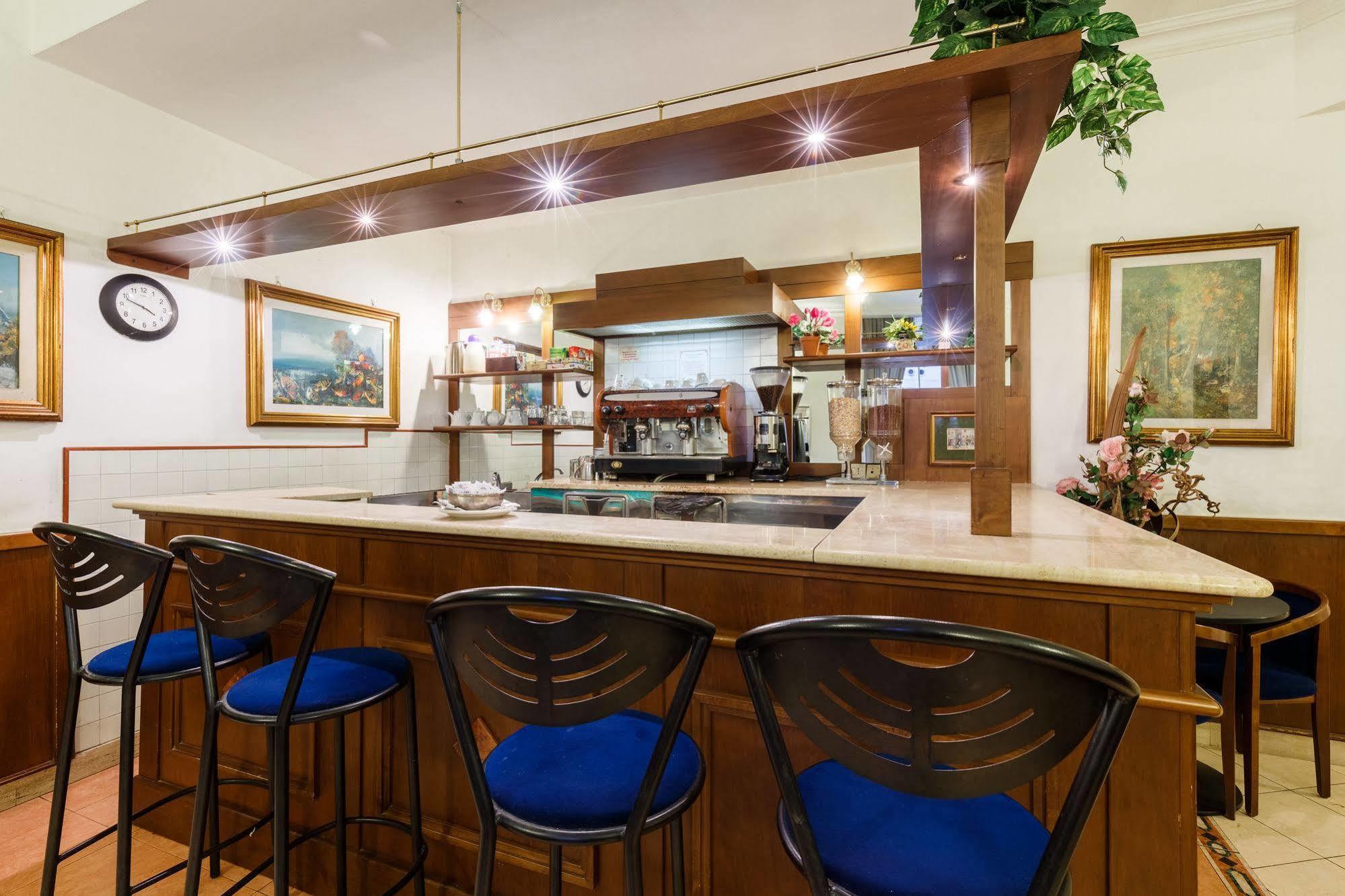 Hotel Paris Rome Extérieur photo